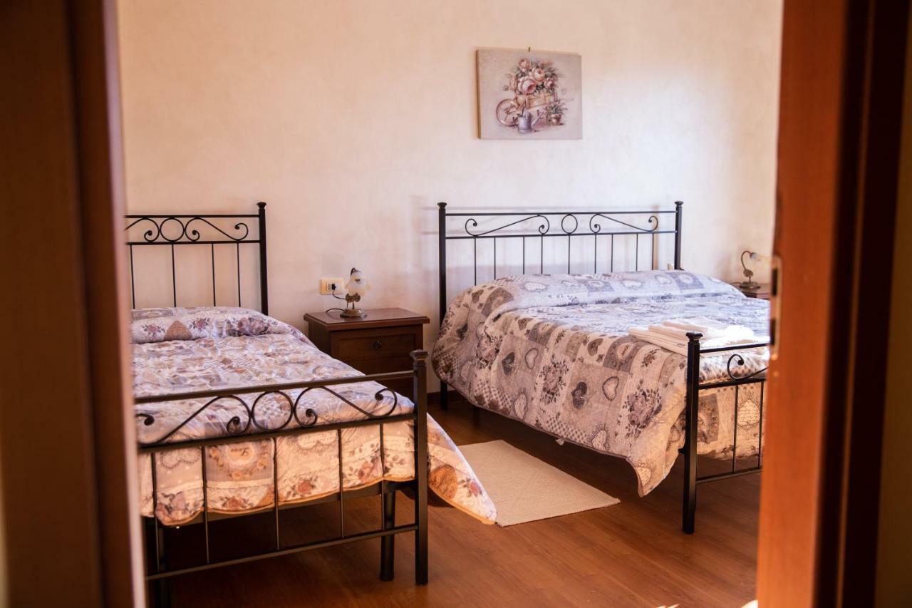 Appartamento Della Pia Bevagna Εξωτερικό φωτογραφία